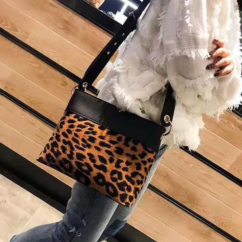Lady Handbags Wholesale Fashion Handbags Leather Handbags Tote Bag Lady Handbag Woman Handbag (WDL014551)