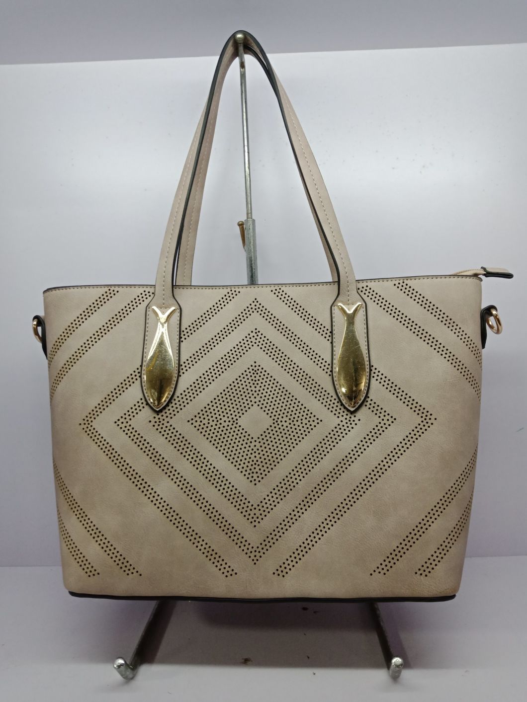 Lady Tote with Laser Pattern Lady Shoulder Bag Designer Handbag 2018 Fashion Lady Handbag (WDL0451)