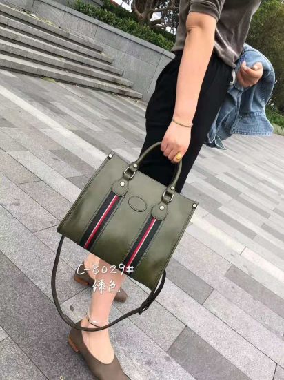Ladies Handbag Hand Bags High Quality Replica Handbag Black and White Hot Sell Shoulder Lady Bag Simple Women Bag Women Bag Lady Handbag (WDL014562)
